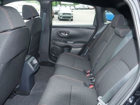 Used 2025 Honda HR-V Sport image 22