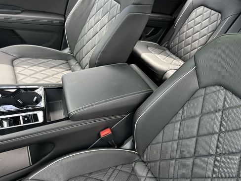 New 2026 Volkswagen Atlas SEL Premium R-Line image 21