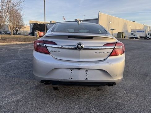 Used 2017 Buick Regal Sport Touring image 6