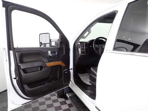 Used 2017 Chevrolet Silverado 2500 High Country w/ Duramax Plus Package AWD/4WD image 21