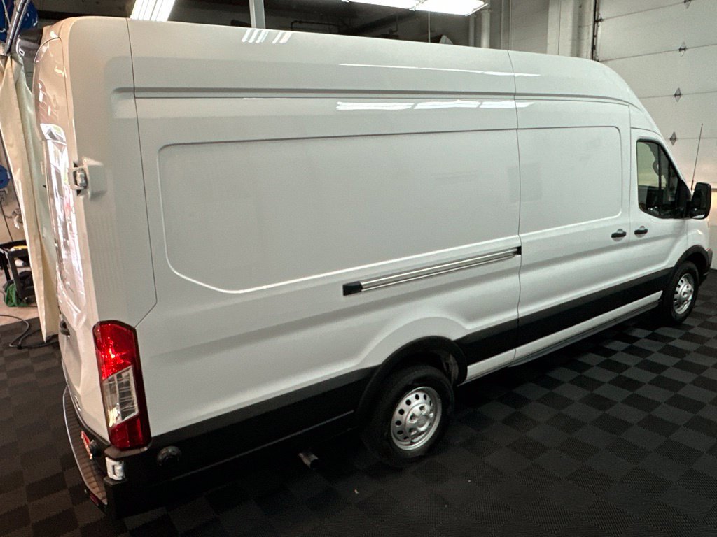 Used 2026 Ford Transit 350 148 High Roof Extended AWD w/ Load Area Protection Package image 10