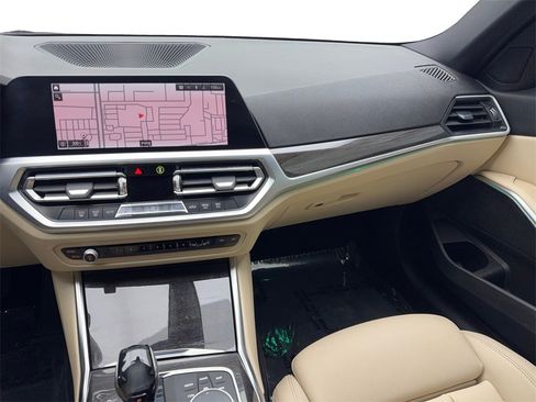 Used 2019 BMW 330i Sedan w/ Driving Assistance Package image 53