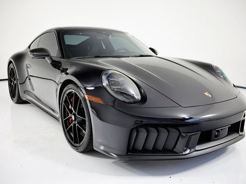 Certified 2026 Porsche 911 Carrera GTS RWD image 9