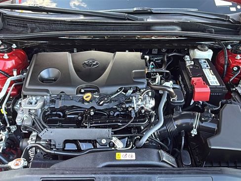 Used 2021 Toyota Camry SE image 33