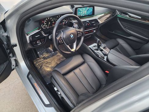 Used 2018 BMW 530i RWD image 23
