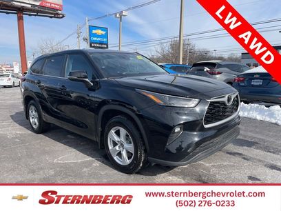 Used 2023 Toyota Highlander LE