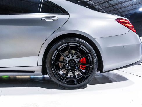Used 2018 Mercedes-Benz S 63 AMG S 4MATIC Sedan image 15