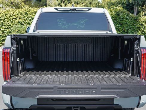 Used 2025 Toyota Tundra Platinum AWD/4WD image 27