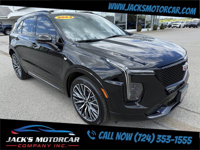 Used 2024 Cadillac XT4 Sport AWD/4WD image 7
