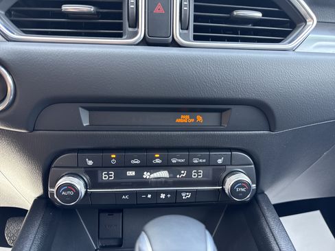 Certified 2025 MAZDA CX-5 AWD 2.5 S w/ Select Package image 26