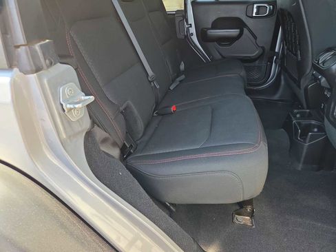 Used 2020 Jeep Wrangler Unlimited Rubicon image 22