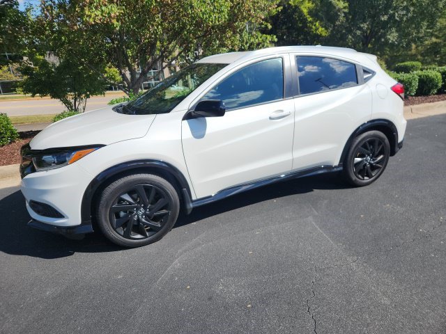 Used 2022 Honda HR-V Sport image 1