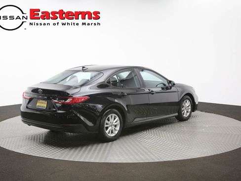 Used 2025 Toyota Camry LE FWD image 44