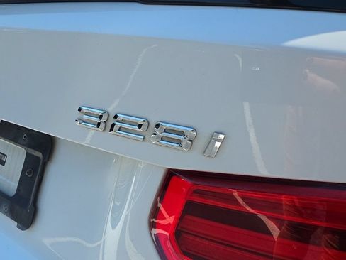 Used 2016 BMW 328i xDrive Sedan AWD/4WD image 22