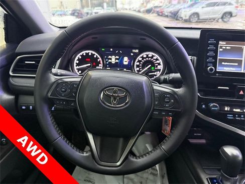 Used 2023 Toyota Camry SE image 14
