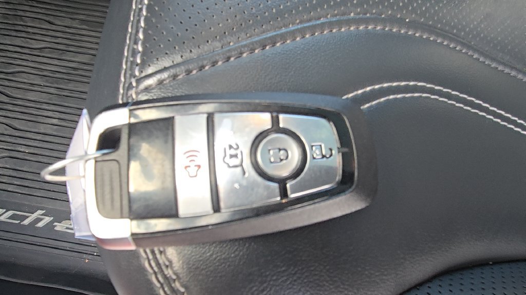 Used 2023 Ford Mustang Mach-E Premium AWD/4WD image 43