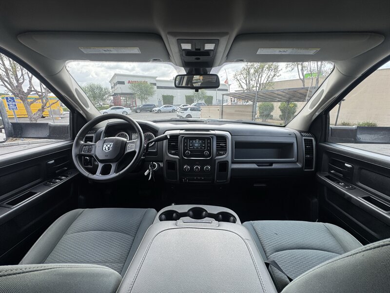 Used 2016 RAM 2500 Tradesman w/ Chrome Appearance Group AWD/4WD image 34