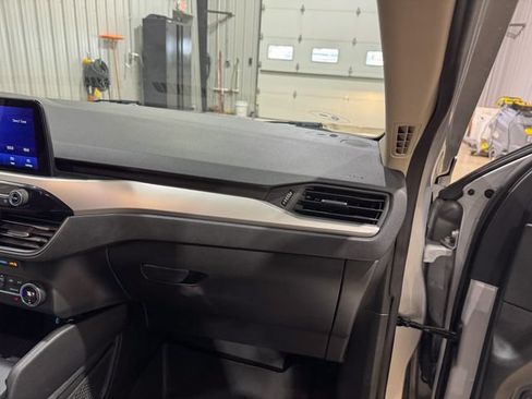 Used 2020 Ford Escape SE AWD/4WD image 24