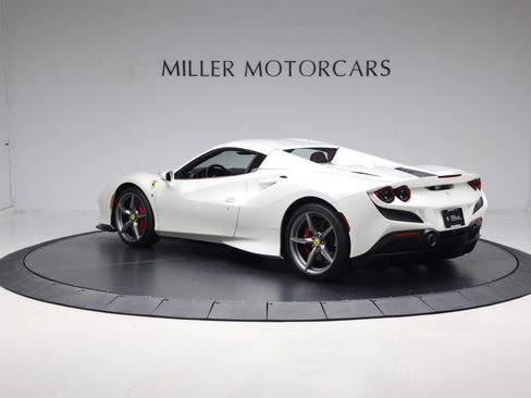 Certified 2023 Ferrari F8 Tributo RWD image 27