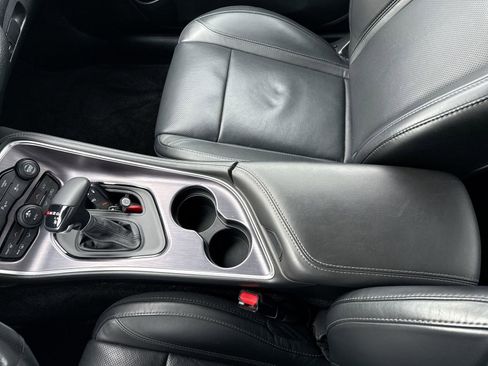 Used 2018 Dodge Challenger SXT Plus image 20