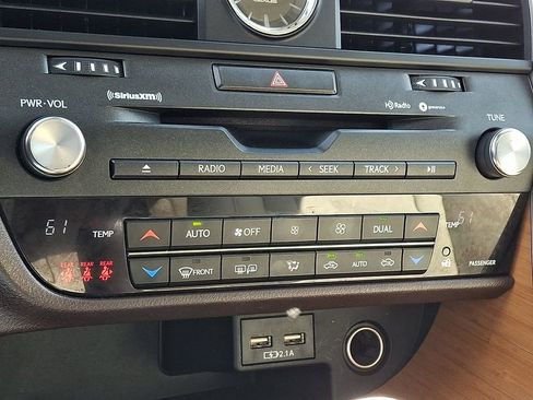 Used 2020 Lexus RX 350 AWD w/ Premium Package image 18