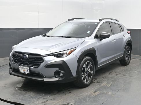 Used 2025 Subaru Crosstrek 2.0i Premium w/ Crosstrek Mirror Package image 4