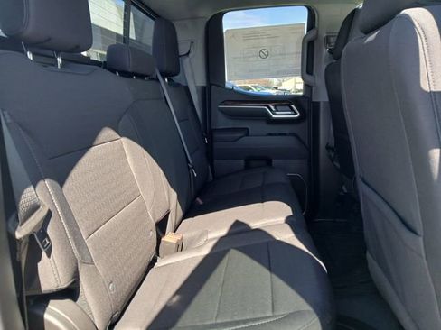 New 2026 GMC Sierra 1500 SLE w/ Preferred Package AWD/4WD image 17