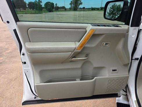 Used 2006 INFINITI QX56 4WD image 16