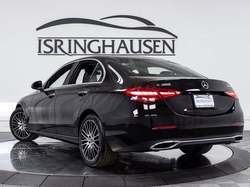 Used 2025 Mercedes-Benz C 300 4MATIC Sedan image 29