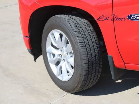 Used 2021 Chevrolet Silverado 1500 Custom image 9