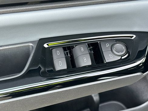 Used 2024 Honda Prologue Touring image 11