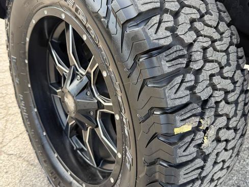 Used 2010 Ford F150 Harley-Davidson AWD/4WD image 4