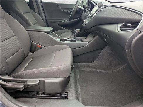 Certified 2025 Chevrolet Malibu RS image 21