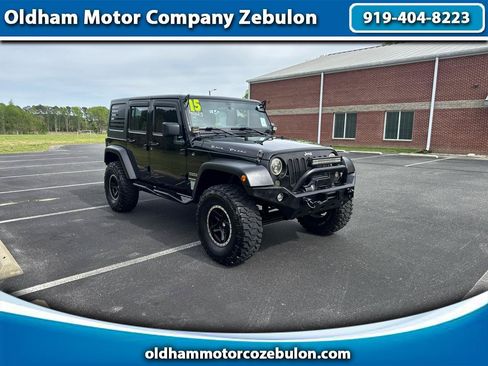 Used 2015 Jeep Wrangler Unlimited Sport w/ Connectivity Group AWD/4WD image 1