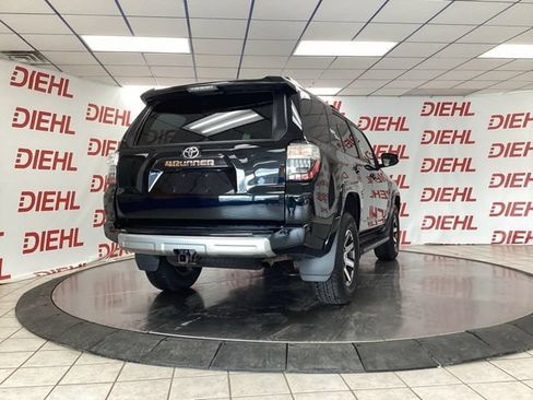 Used 2023 Toyota 4Runner TRD Off-Road Premium w/ Moonroof Package AWD/4WD image 7