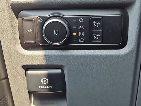 Used 2023 Ford F150 XLT image 16