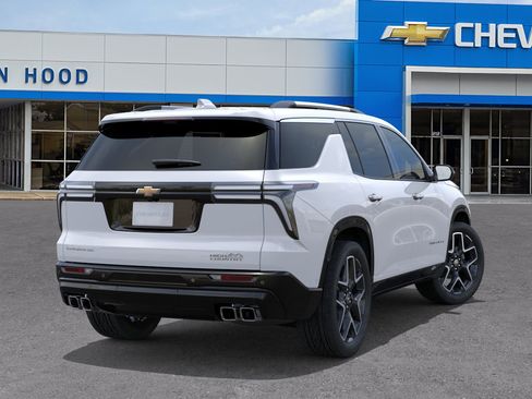 New 2026 Chevrolet Traverse High Country FWD image 4