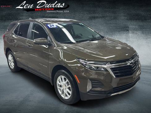 Used 2024 Chevrolet Equinox LT AWD/4WD image 1