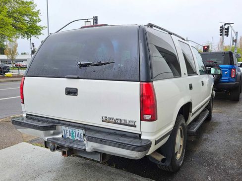 Used 1998 Chevrolet Tahoe Z71 w/ Comfort & Security Pkg AWD/4WD image 2