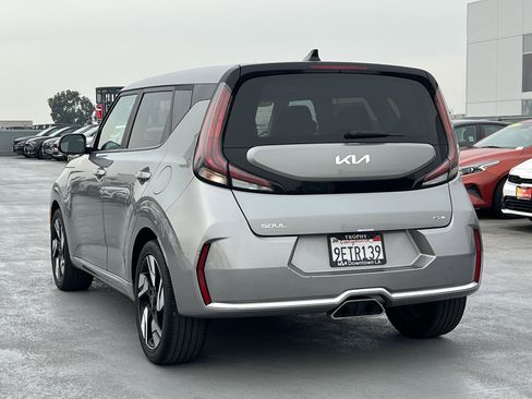 Certified 2023 Kia Soul GT-Line image 4