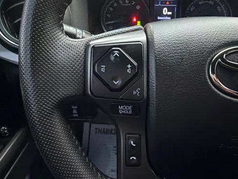 Used 2023 Toyota Tacoma TRD Off-Road AWD/4WD image 28