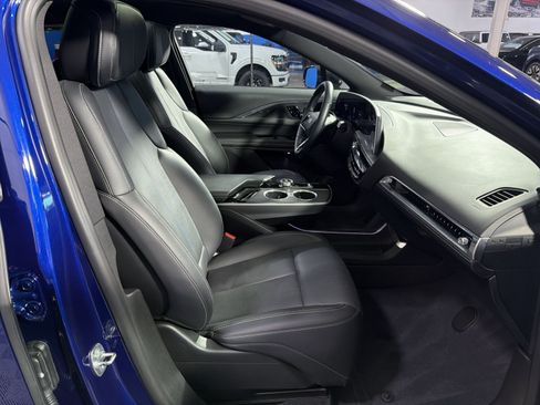 Used 2024 Cadillac Lyriq Luxury RWD image 26