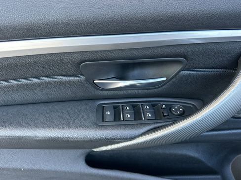 Used 2020 BMW 440i Convertible w/ M Sport Package RWD image 11