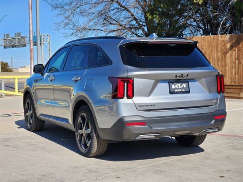 New 2026 Kia Sorento SX Prestige image 3
