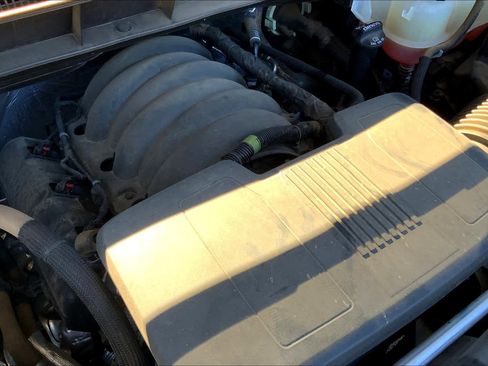 Used 2019 Chevrolet Silverado 1500 Custom Trail Boss w/ Custom Convenience Package image 32