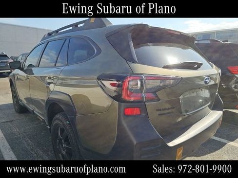 Used 2025 Subaru Outback Wilderness AWD/4WD image 3
