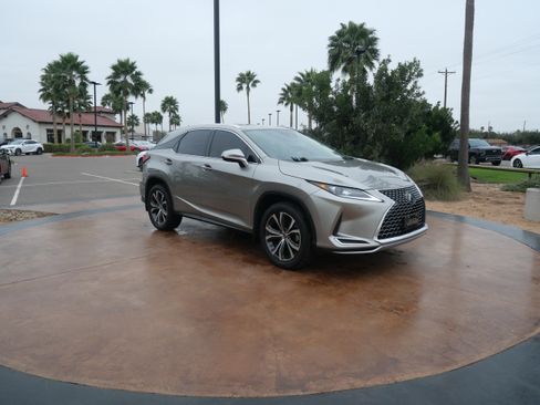 Certified 2022 Lexus RX 350 FWD w/ Premium Package image 1