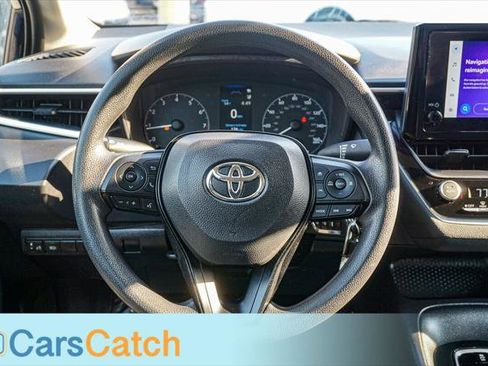 Used 2023 Toyota Corolla LE image 27