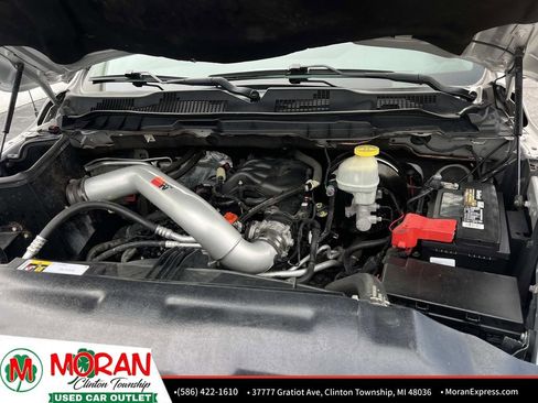 Used 2018 RAM 1500 Classic SLT image 10