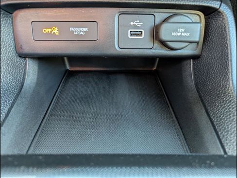 Certified 2024 Honda Civic Sport image 12